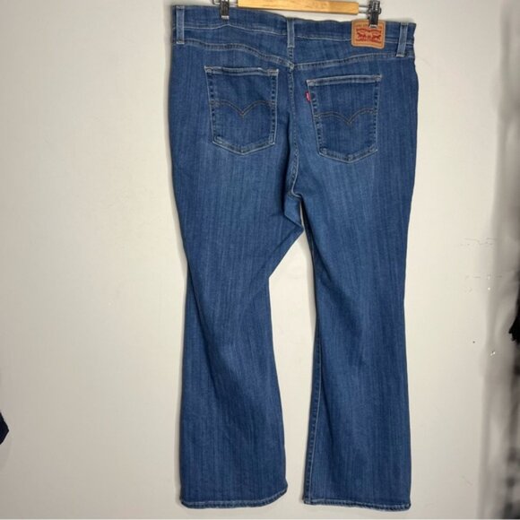 Levi's 726 High Rise Flare Jeans (plus Size) Medium Indigo Blue, size 18W - Picture 6 of 16